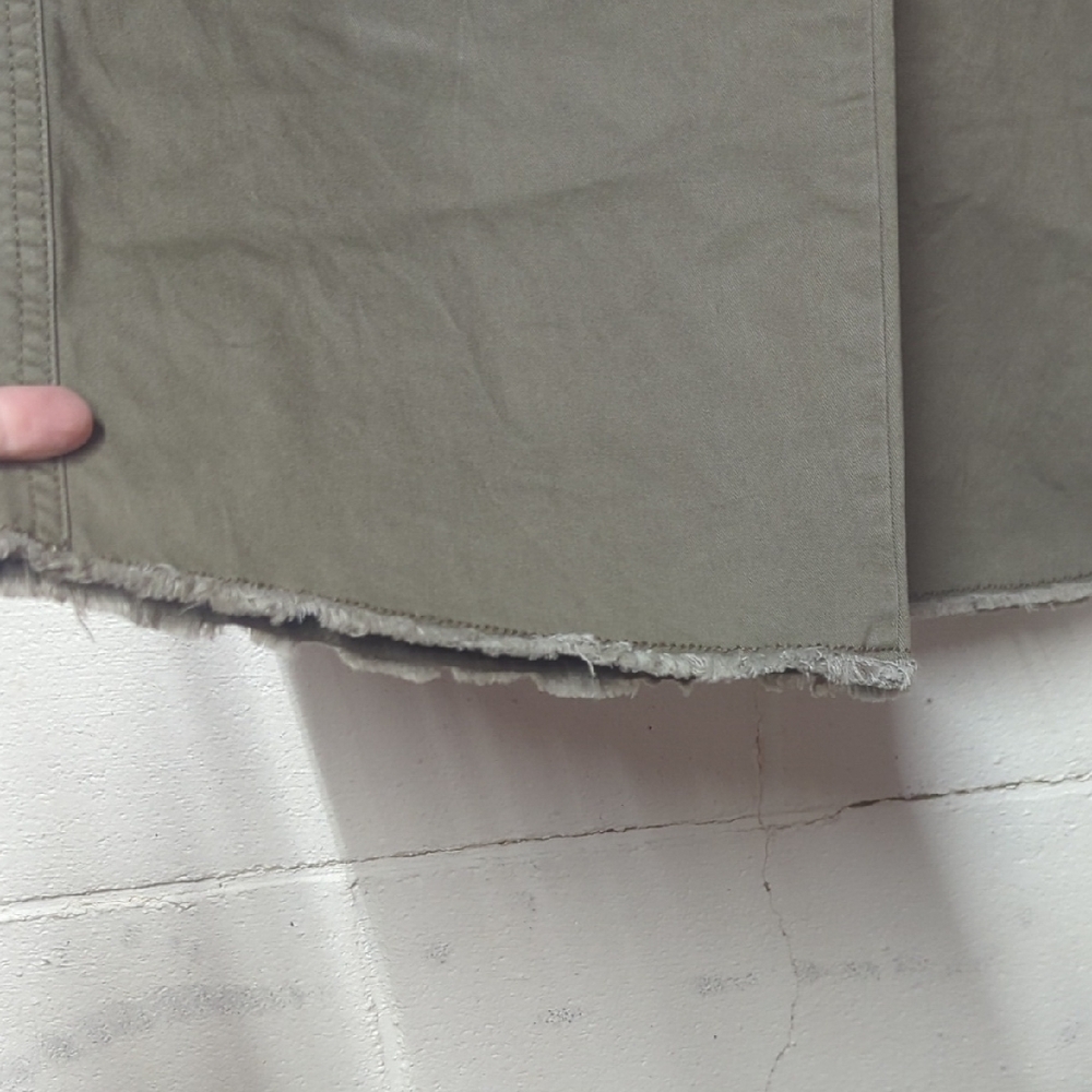 Banana Republic Wide-Leg Pants in Olive Green - Picture 4 of 4